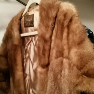 Fur Cape